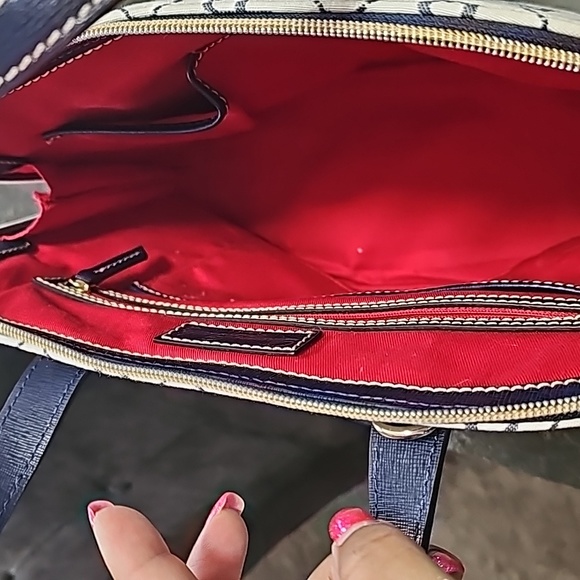 Dooney Bourke Purse - Picture 4 of 4